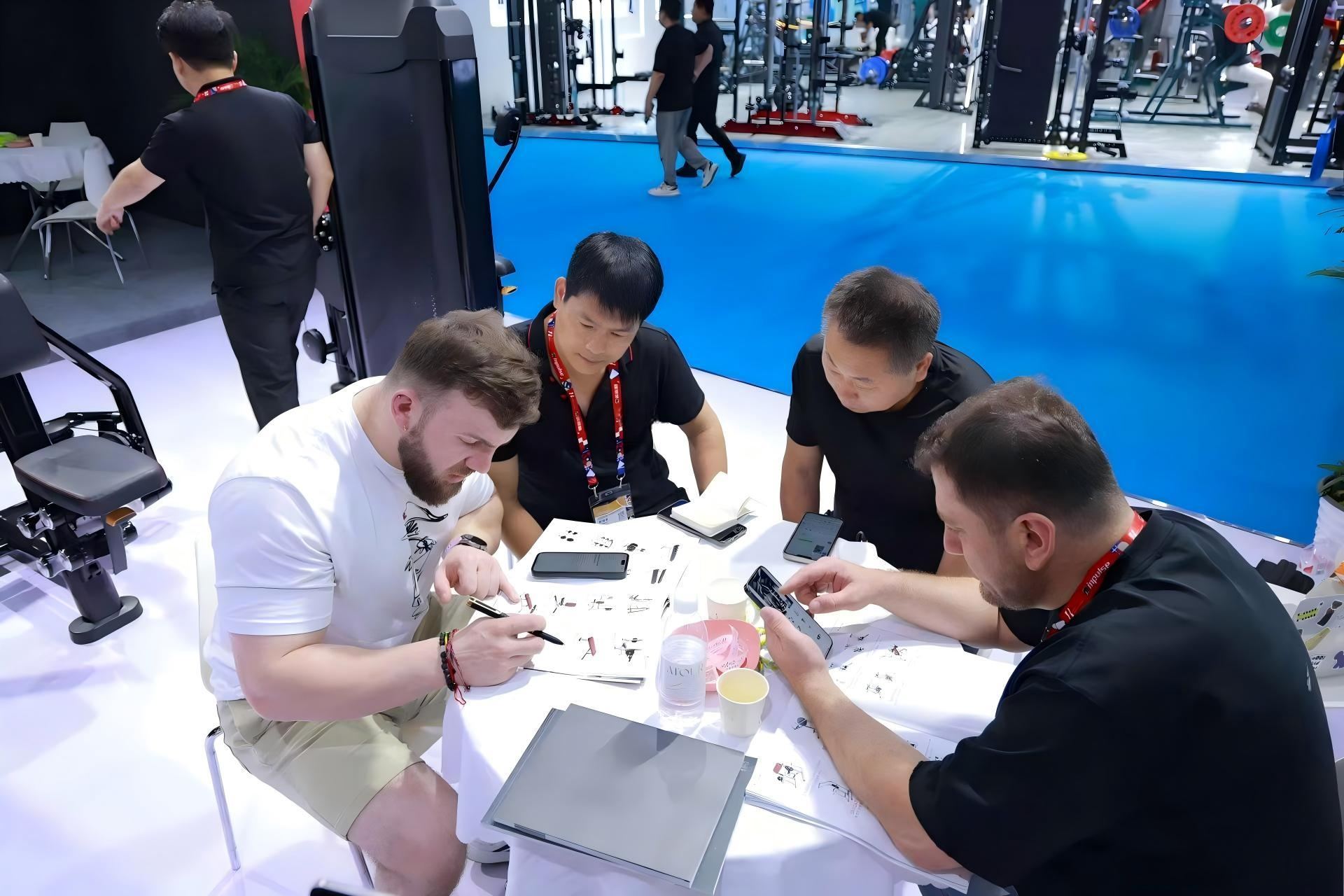 Why Partner with a Chinese OEM Fitness Manufacturer